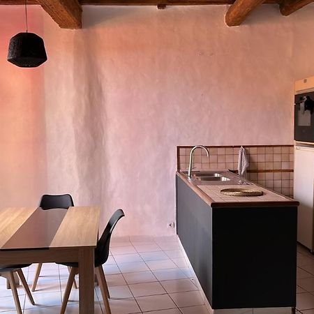 Atypique Apartment Chateauneuf-de-Gadagne Exterior photo